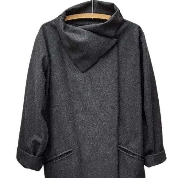Hand Crafted Jackets & Blazers - Heathered Gray Lagenlook Wool Coat | XL O/S Contemporary Free Size